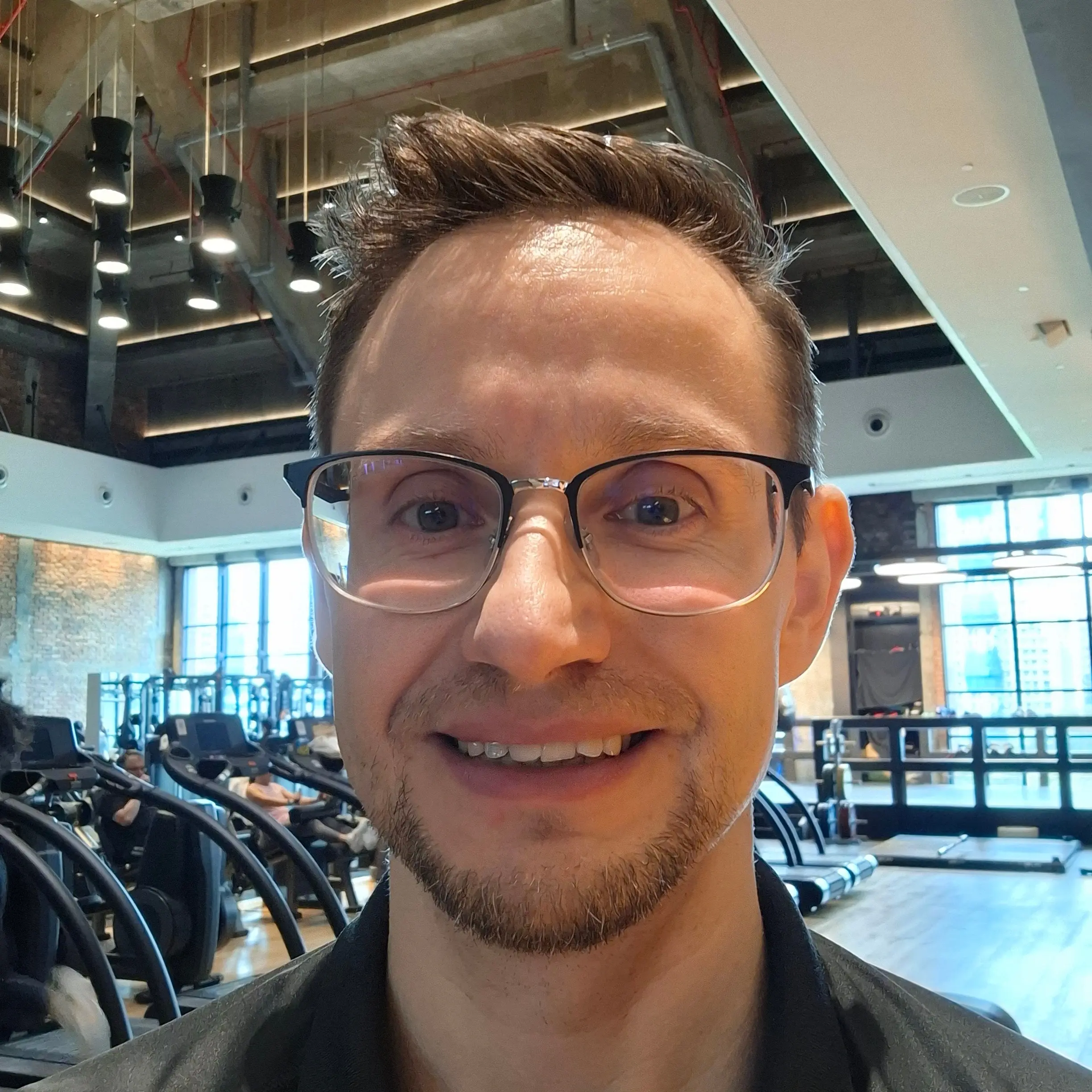 Simon, personal trainer